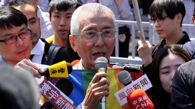 3月24日,祁家威出席宪法法庭,被大批媒体包围。