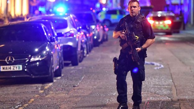 Armed police officer in Borough High Street