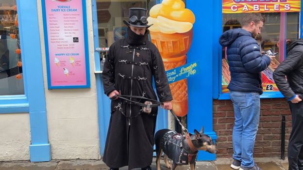 Whitby Goth Weekend Celebrates Halloween Return - BBC News