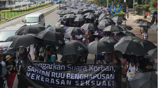 Pawai akbar anti kekerasan terhadap perempuan