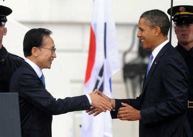 Myung-bak y Obama