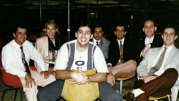 أوغوستو وفريق العمل في شركة "وايز أب"