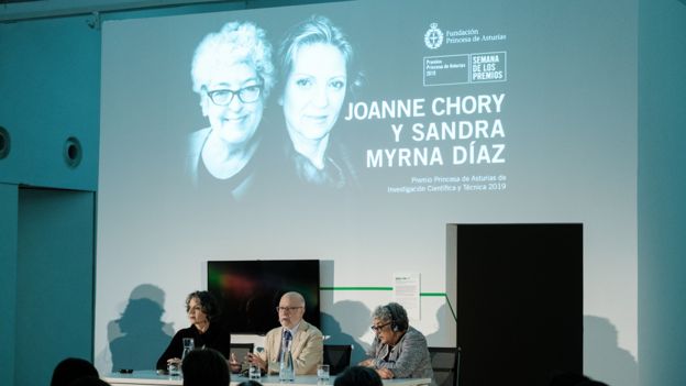 Chory y Díaz en un panel durante un evento vinculado al premio