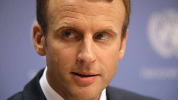 பிரன்ச் அதிபர் இமானுவேல் மாக்கரூன்