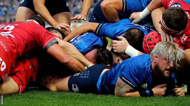 Ronan Kelleher scores Leinster's first try against Scarlets