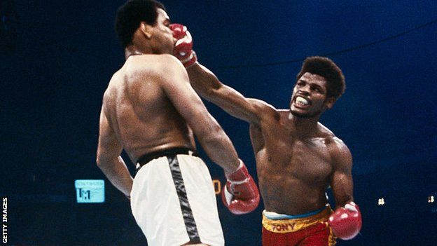 Leon Spinks against Muhammad Ali in 1978