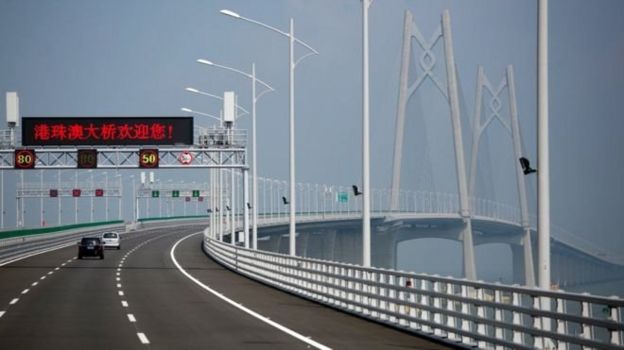 Puente Hong Kong-Zhuhai