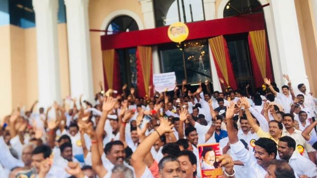 திமுக தலைவரானார் ஸ்டாலின்: உற்சாகத்தில் கட்சித் தொடர்கள்