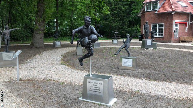 Dennis Bergkamp's statue outside KNVB HQ