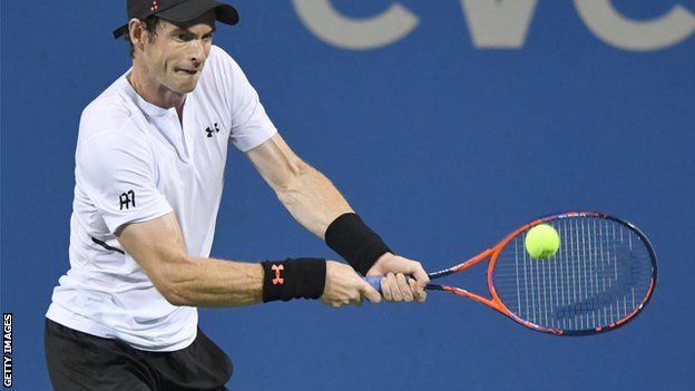 Andy Murray plays a shot at the Washington Open