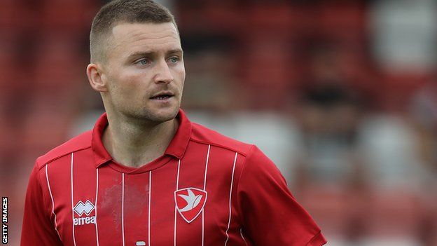 Cheltenham Town: Alfie May hails 'legend' Matty Blair after breaking goalscoring record - BBC Sport