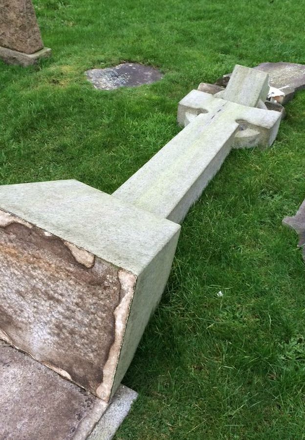 Vandals sought over desecrated graveyard in Fife BBC News