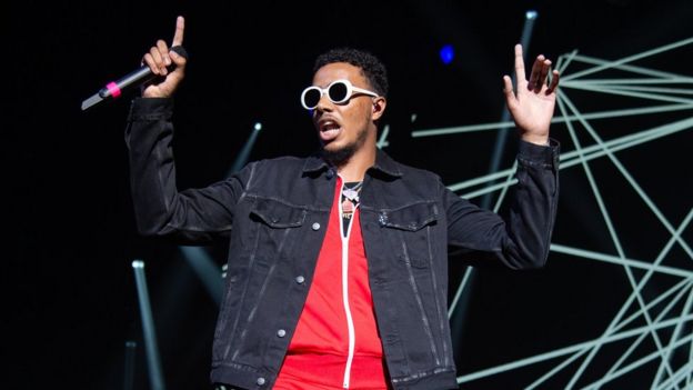 Why rapper AJ Tracey puts independence before profits - BBC News