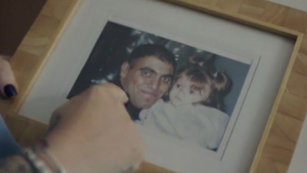 Foto de Ishfaq Ahmed y su hija