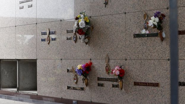 Mausoleum in Pearland Cemetery, 8 June