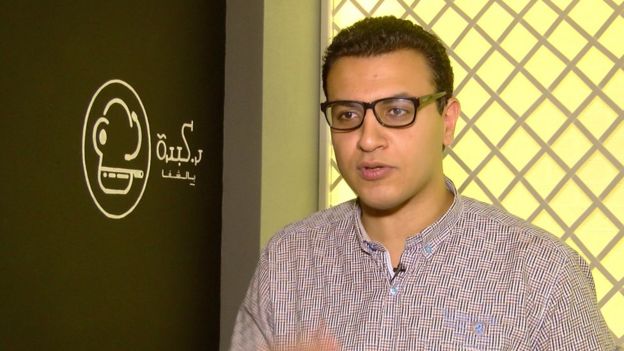 الدكتور مصطفى بسيوني أحد المشرفين على المطعم