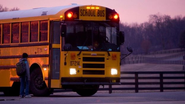 Los niños de familias pobres rinden peor en la escuela. (Foto: Jim Zuckerman / Alamy Stock Photo)