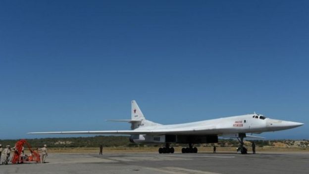 Bombardero Tupolev 160 de diseño soviético.