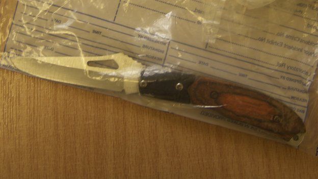 Knife found in prison