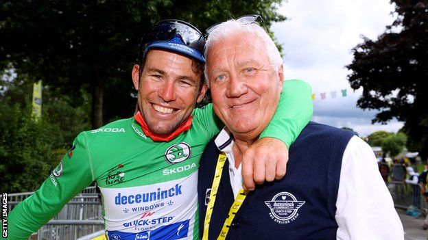Mark Cavendish (left) with Deceuninck - Quick-Step boss Patrick Lefevere