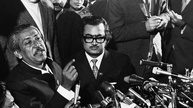 ১৯৭২ সালের ৮ই জানুয়ারি লন্ডনে সংবাদ সম্মেলন করেন শেখ মুজিবুর রহমান।