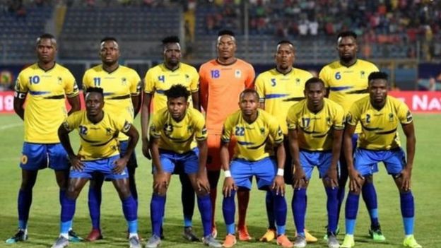 Amunike alitimuliwa na shirikisho la soka la Tanzania baada ya tanzania kupata matokeo duni katika kombe la mataifa ya Afrika .