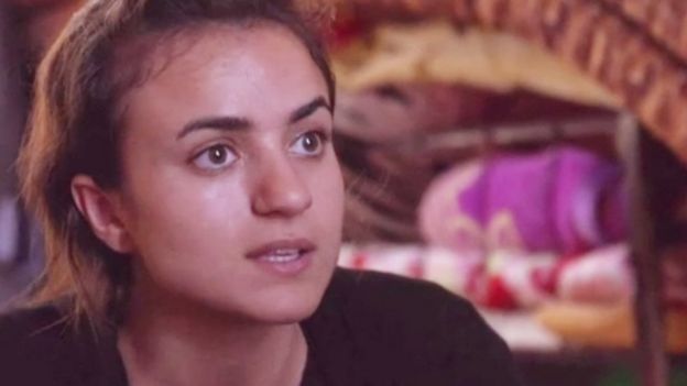 பாலியல் அடிமையாக பிடித்து வைக்கப்பட்ட பெண்ணின் கதை