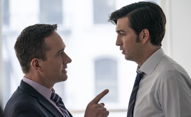 Matthew Macfadyen y Nicholas Braun en Succession