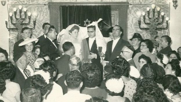 حفل زفاف في المعبد اليهودي بالخرطوم