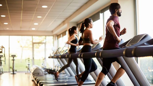 Saving pounds: The rise of the budget gym - BBC News