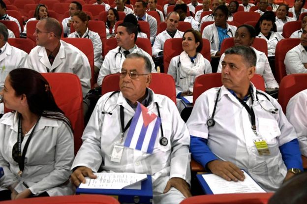Médicos cubanos en Kenia