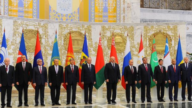 Commonwealth of Independent States (CIS) members pose on October 10, 2014 on the sidelines of the CIS leaders summit in Minsk