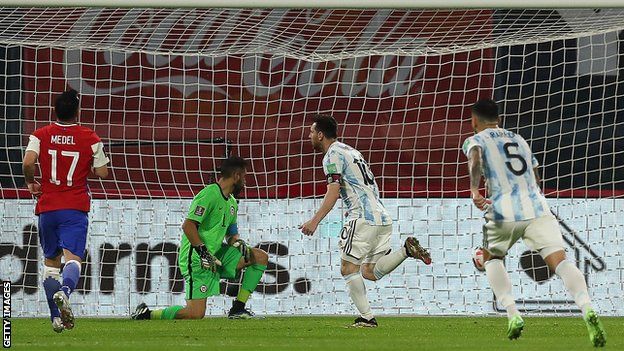 Lionel Messi scoring a penalty against Chile
