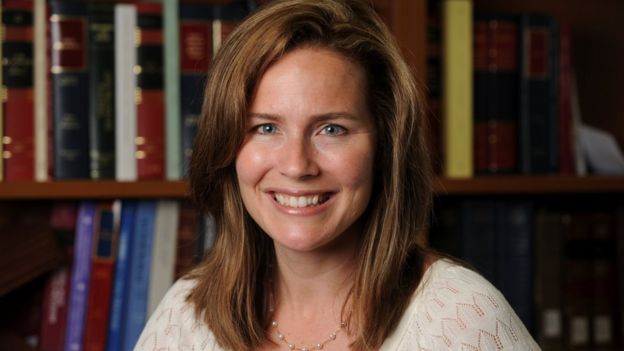 Amy Coney Barrett: Trump nominee testifies in Supreme Court hearing _114504998_9d4fb16a-48f5-4a0c-a4b9-c09efcc63bd0