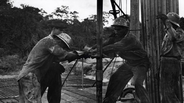 Trabajadores de la industria petrolera en Venezuela