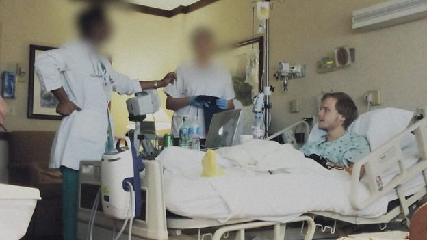 Doutores explicam tratamento durante internação de Avicii