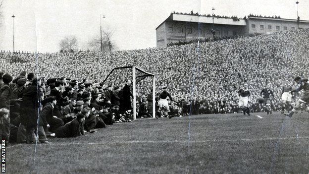 Scene from Chelsea's 3-3 draw with Dynamo Moscow