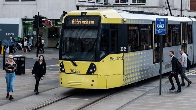 _105081409_tram.jpg