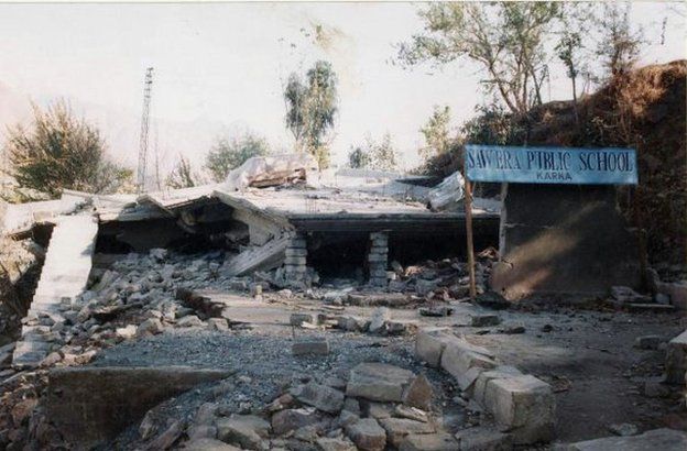 Школа в Карке после землетрясения