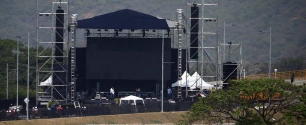 The "Venezuela Aid Live" stage at Tienditas, 21 February