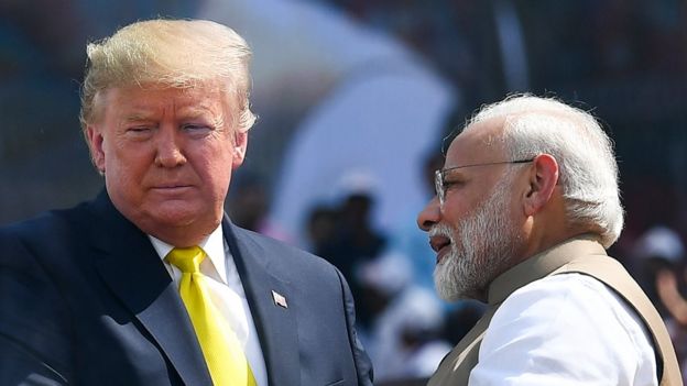 Donald Trump India Visit LIVE: அமெரிக்க அதிபர் டிரம்ப் இந்திய வருகை: 'நமஸ்தே டிரம்ப்' மோதி கூறிய பெயர் காரணம்