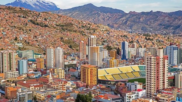 Стадион Эрнандо Силес, Ла-Пас, Боливия