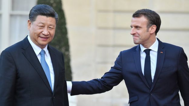 Xi Jinping and Emmanuel Macron