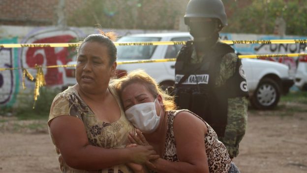 Mexico Violence Gunmen Kill 13 In Ambush On Police Convoy Bbc News 1063