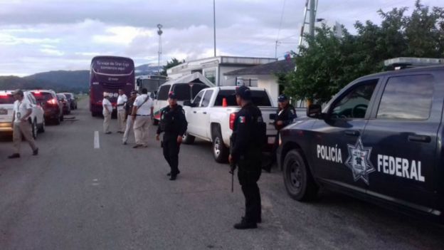 El gobierno de México desplegó una operación especial para contener la caravana.