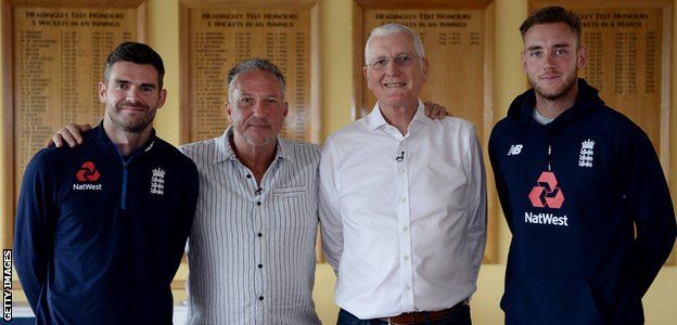 Bob Willis with James Anderson, Sir Ian Botham and Stuart Broad