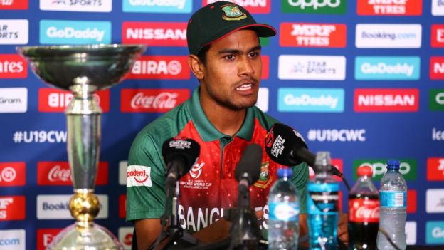 ফাইনালের পর সাংবাদিক সম্মেলনে বাংলাদেশ ক্রাপ্টেন আকবর আলী