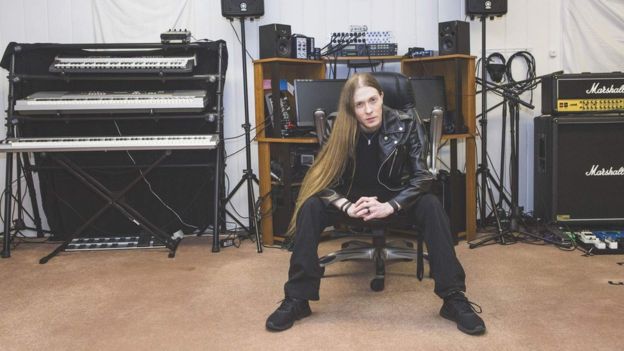 Threatin.