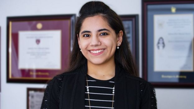 Dafne Almazán, quese formou em psicologia aos 13 anos e aos 17 vai estudar em Harvard