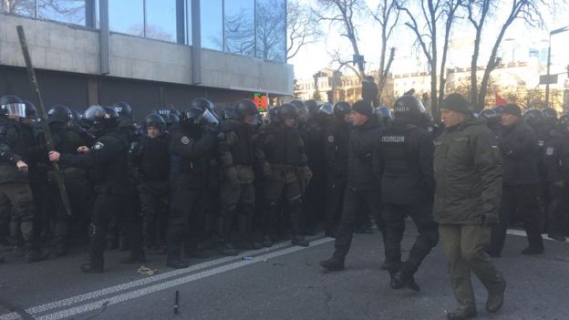 Перша сутичка